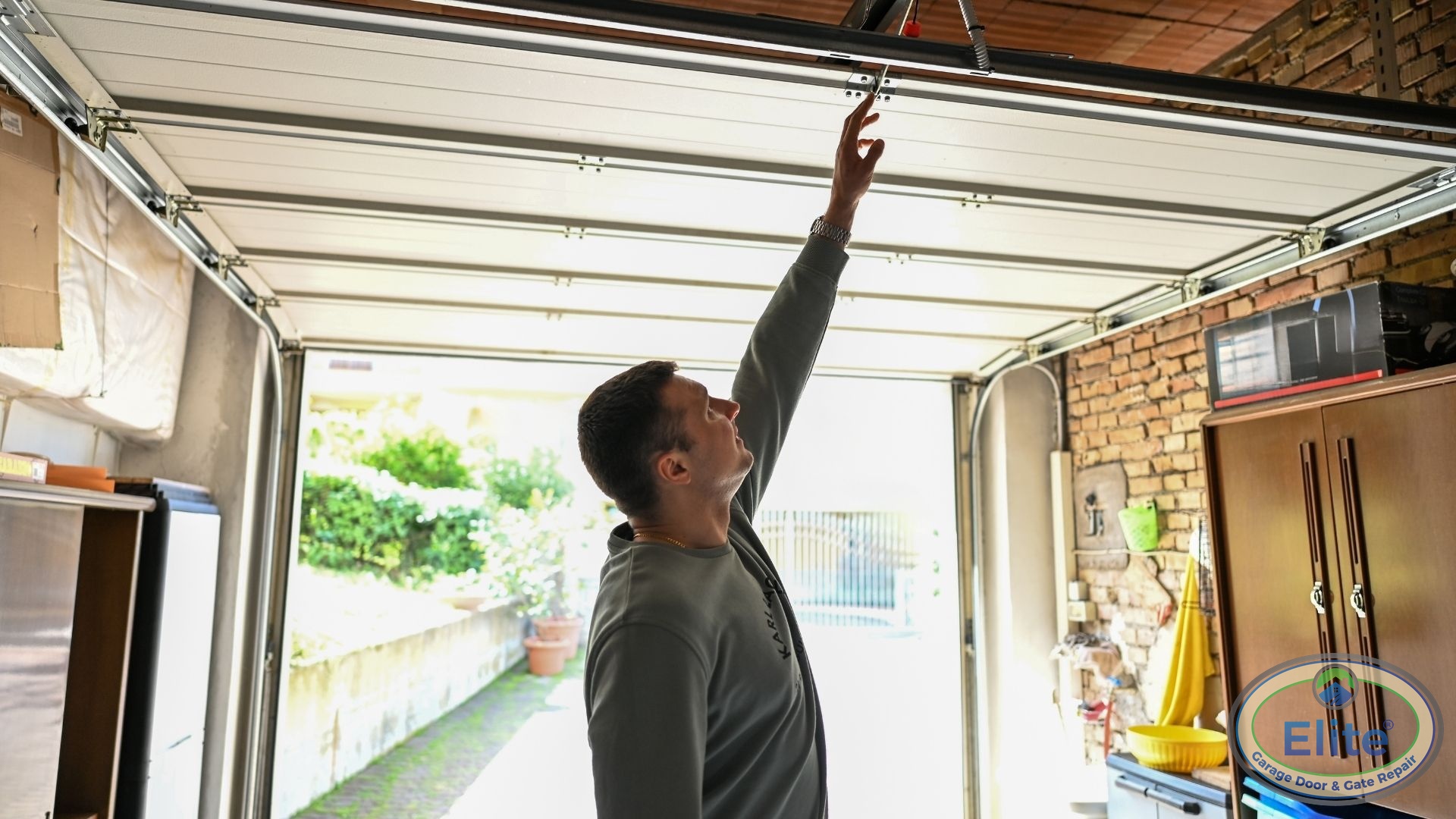 How Can You Tell If Your Cable Has Actually Snapped? - What to Do When Your Garage Door Cable Snaps