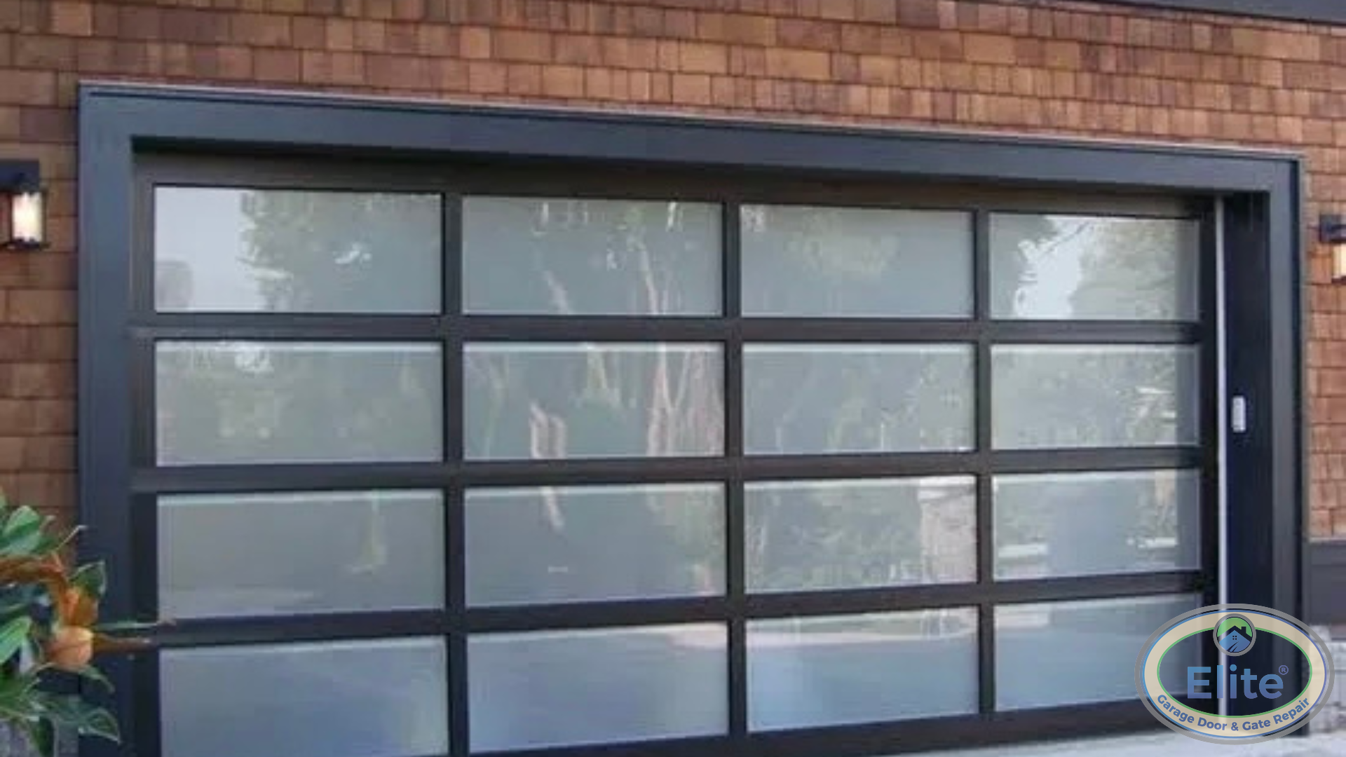 Proven Strategies I Recommend to My Lynnwood Clients - Managing Garage Door Condensation in Lynnwood's Humidity