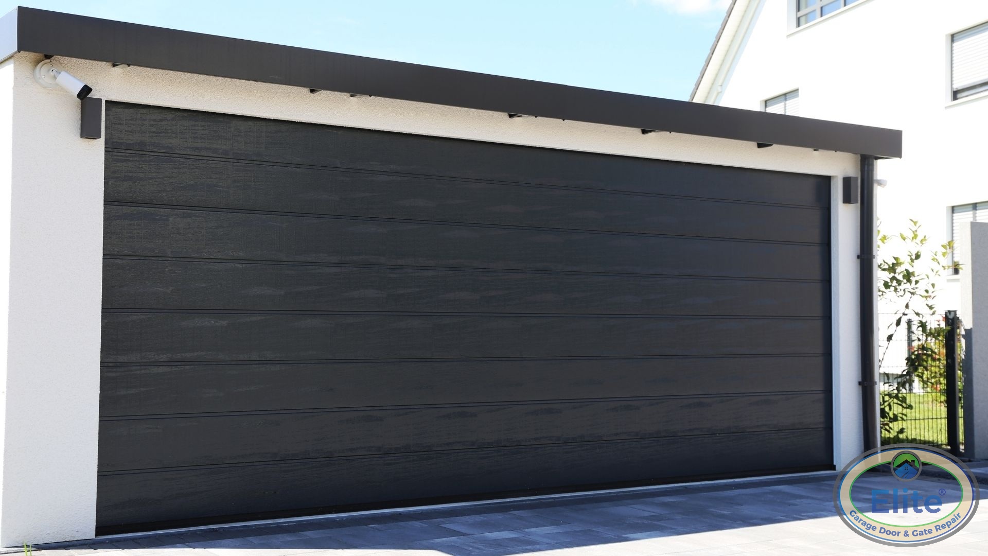 Smart Features That Add Modern Convenience - Modernizing Your Home's Curb Appeal in Edmonds with New Garage Doors