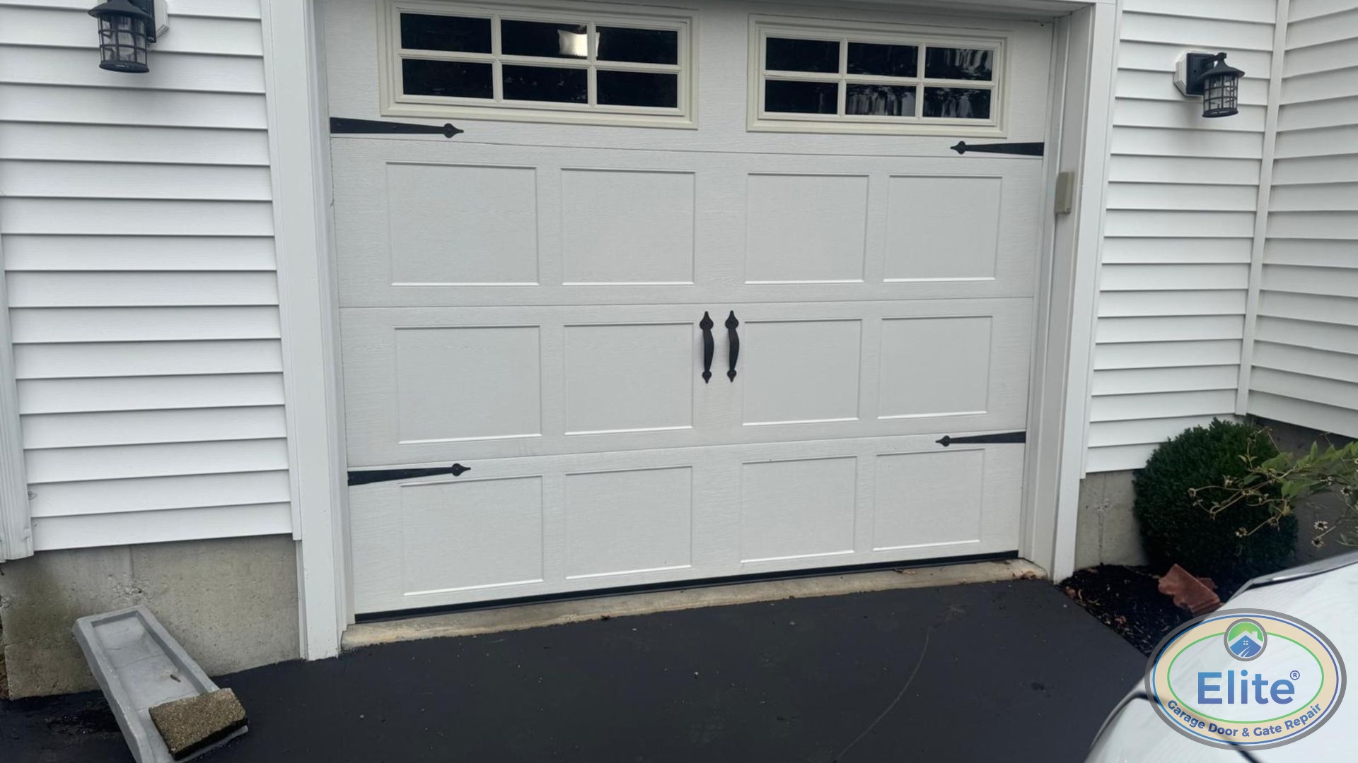Step-by-Step: Opening Your Garage Door Manually - How to Open Your Garage Door Manually During a Storm
