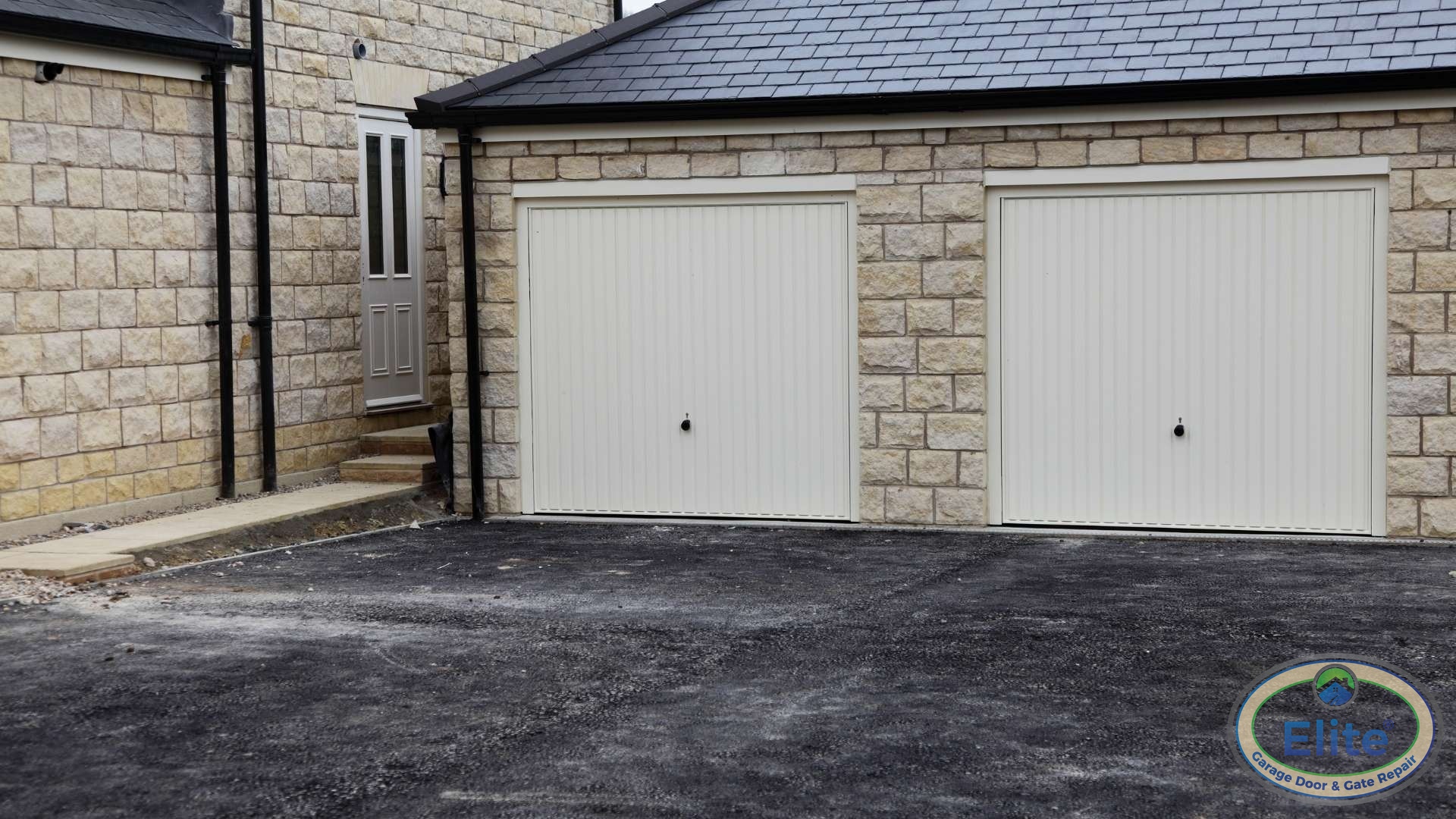What Makes a Garage Door Company Truly Local? - Elite Garage Door & Gate Repair: Our Commitment to Lynnwood Quality