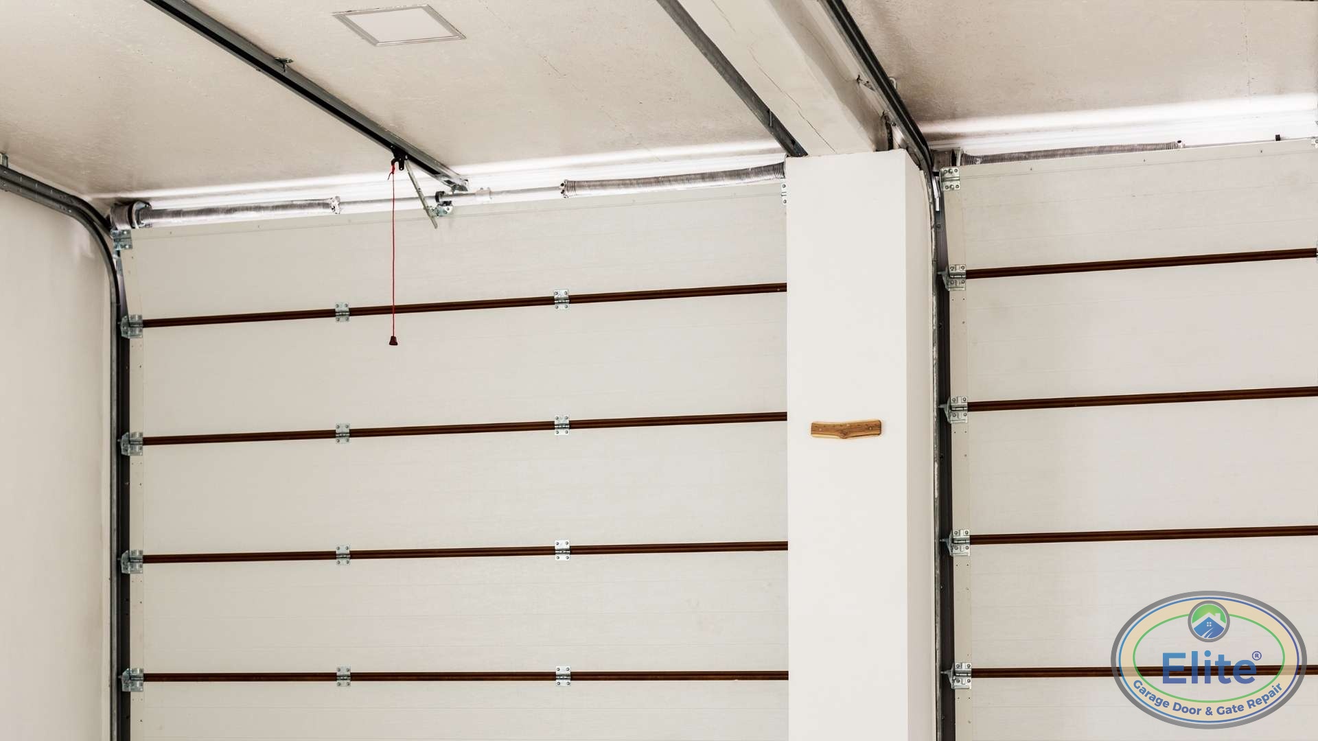 What Type of Lubricant Should You Use? - How to Lubricate Your Garage Door for Quiet Operation