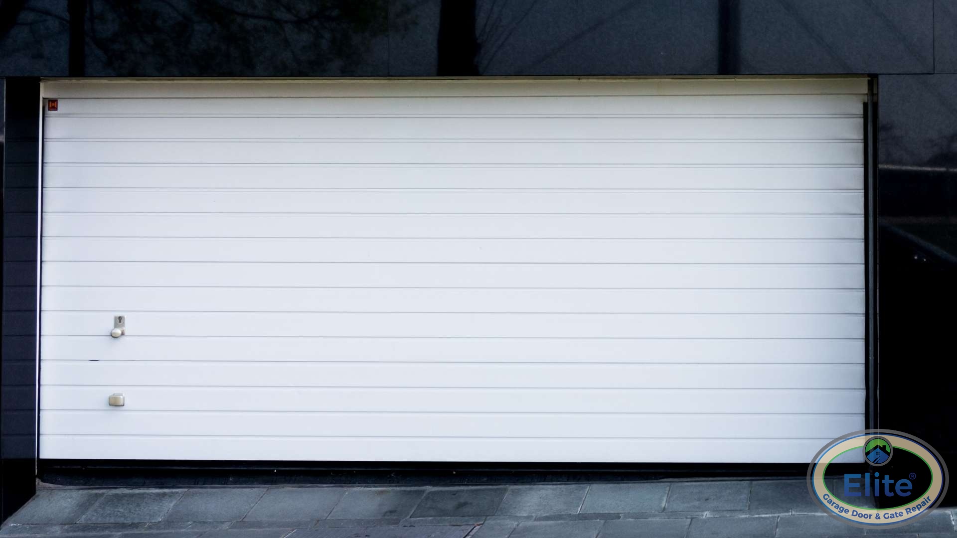 When Should You Replace Instead of Repair? - Dealing with Dents: Can You Fix a Garage Door Panel?